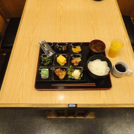 Miyuki Station Hotel Nagoya Bagian luar foto